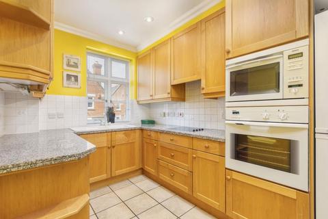 2 bedroom apartment for sale, Virginia Water