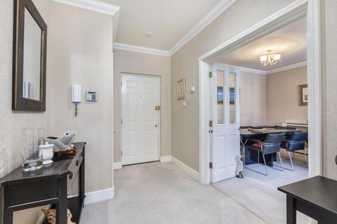 2 bedroom apartment for sale, Virginia Water