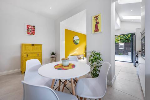84 Rectory Lane, London, SW17 9PX