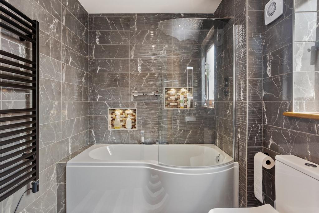 Bedroom 3 En Suite
