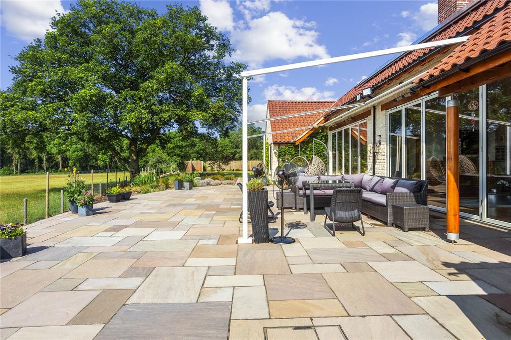 Garden Terrace