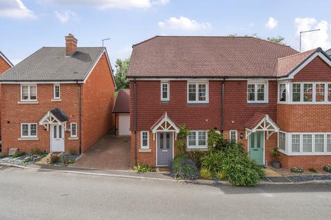 3 bedroom semi-detached house for sale, Wey Meadow Close, Farnham, GU9