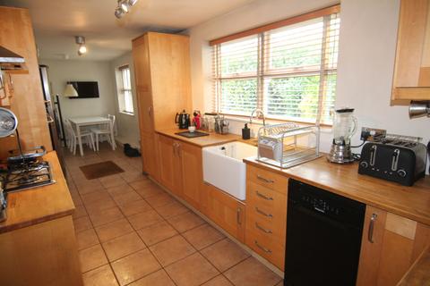 3 bedroom end of terrace house for sale, Moor End Terrace, Durham, DH1