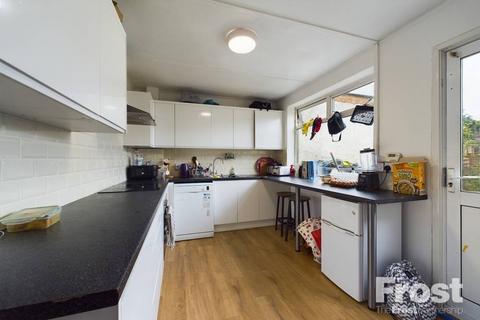 2 bedroom terraced house for sale, Cravan Avenue, Feltham, Middlesex, TW13