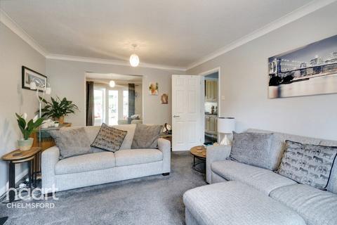 55 Pollards Green, Chelmsford, CM2 6UH