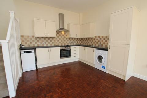2 bedroom terraced house to rent, Church Place, Butterworth Street, Swindon, SN1