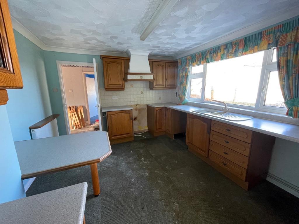 Kitchen at the bungalow