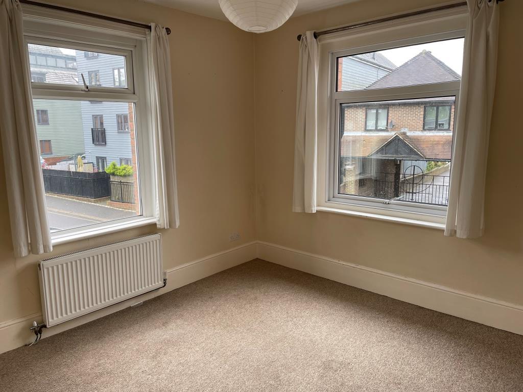 First Floor Flat - living Room with double aspect