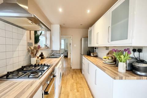 56 Cecil Road, Exeter, EX2 9AQ