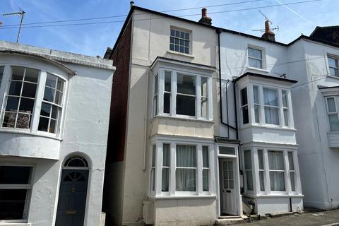 4 bedroom end of terrace house for sale, 16 Nelson Street, Ryde, Isle Of Wight