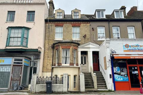 3 bedroom maisonette for sale, Flat 1, 149 Station Road, Herne Bay, Kent