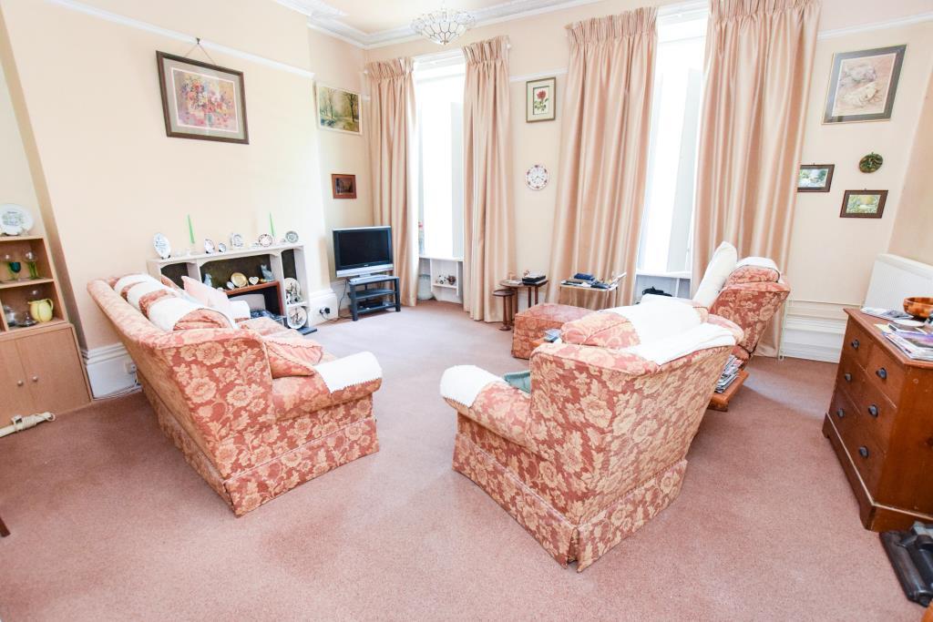 General view of living room flat 1