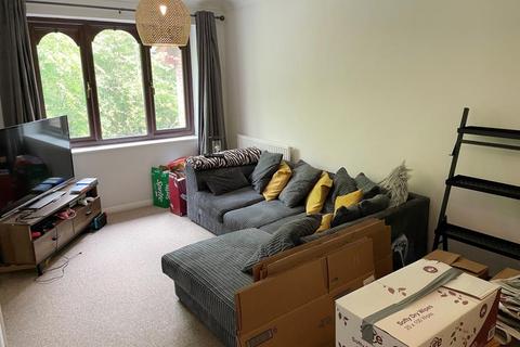 1 bedroom flat for sale, 12 Junction Close, Burgess Hill, West Sussex