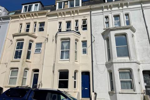 1 bedroom flat for sale, Flat 4, 4 Pelham Place, Pelham Road, Seaford, East Sussex