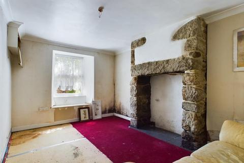 2 bedroom end of terrace house for sale, 7 Lanner Hill, Lanner, Redruth, Cornwall