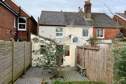 2 bedroom end of terrace house for sale, 57 Adelaide Grove, East Cowes, Isle Of Wight