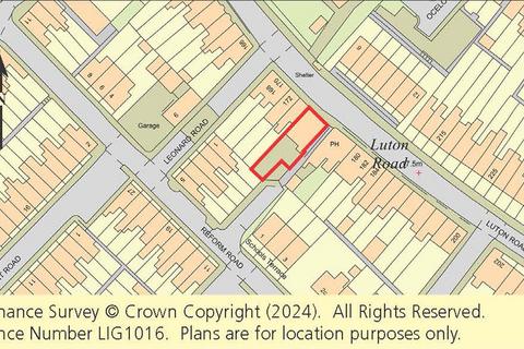 6 bedroom block of apartments for sale, 176 & 176A Luton Road, Chatham, Kent