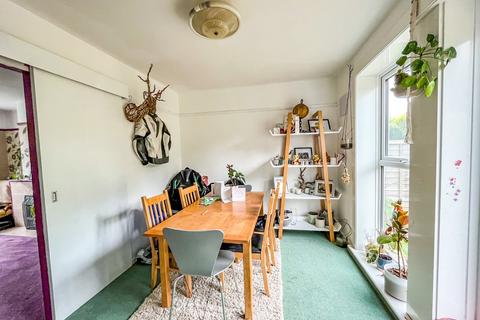 53 Darvel Down, Netherfield, Battle, TN33 9QE