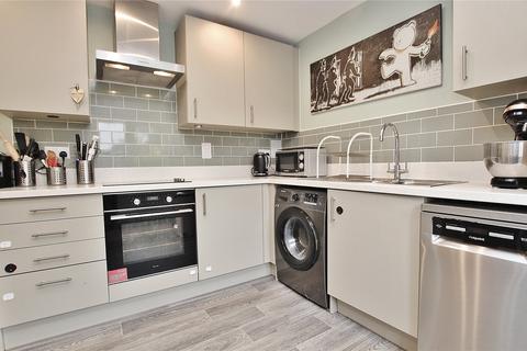 3 bedroom terraced house for sale, Noble Drive, Woking GU24