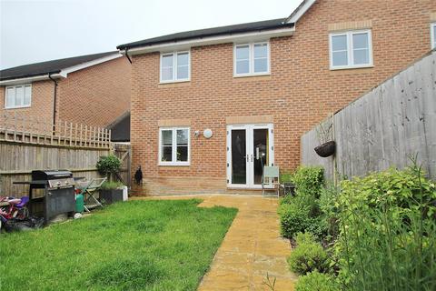 3 bedroom terraced house for sale, West End, Woking GU24