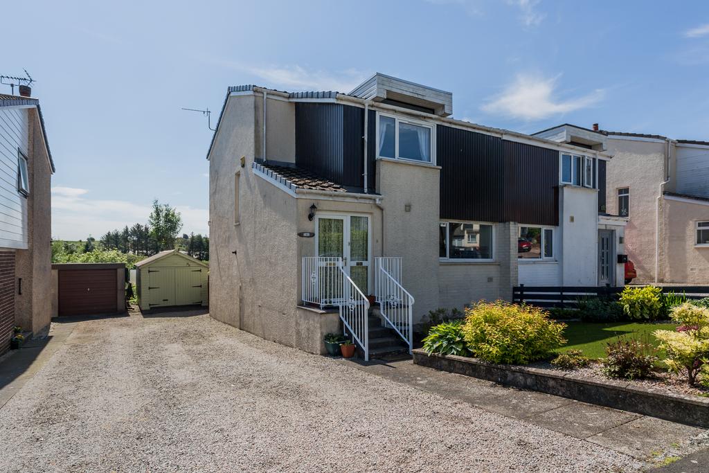 96 Hazelwood Road, Bridge of Weir... 3 bed semidetached villa for sale