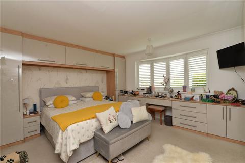 3 bedroom bungalow for sale, Berryfield Road, Hordle, Lymington, Hampshire, SO41