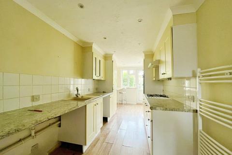 4 bedroom terraced house for sale, Martin Close, Basingstoke, Hampshire