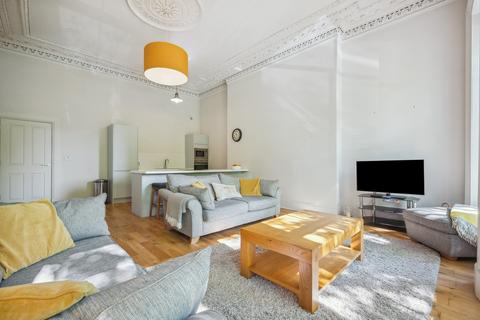 2 bedroom flat for sale, Hillhead Street, Flat 0/1, Hillhead, Glasgow, G12 8PY