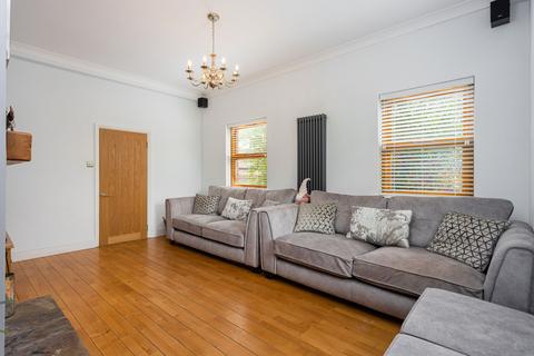 2 bedroom detached bungalow for sale, Turners Hill, Crawley RH10