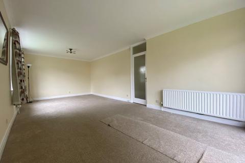 2 bedroom flat to rent, Windsor Court, Leeds, West Yorkshire, UK, LS17