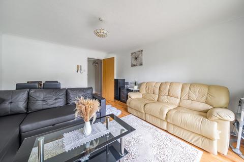 1 bedroom apartment for sale, Ladbroke Road, Redhill, Surrey