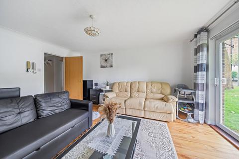 1 bedroom apartment for sale, Ladbroke Road, Redhill, Surrey