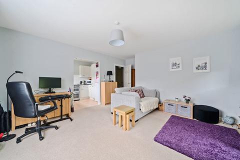 1 bedroom flat for sale, Franklin Court, Godalming GU8