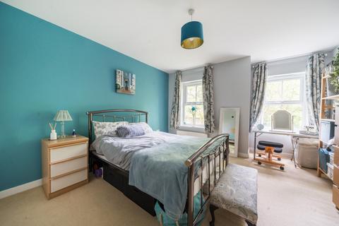 1 bedroom flat for sale, Franklin Court, Godalming GU8