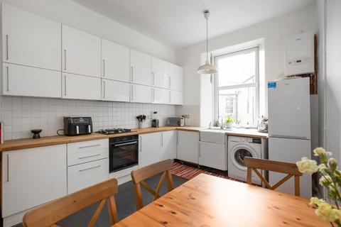 1 bedroom flat for sale, 3/6 Bowhill Terrace, Edinburgh EH3