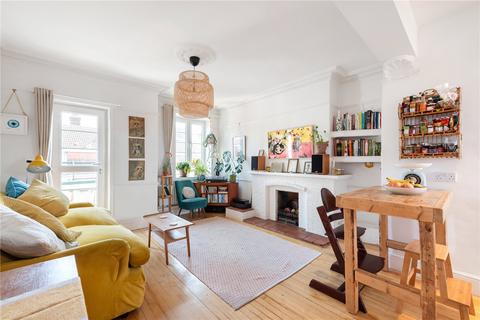 2 bedroom apartment for sale, King Edward's Road, London, E9