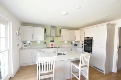 4 bedroom detached house for sale, Old Ashford Road, Lenham, ME17