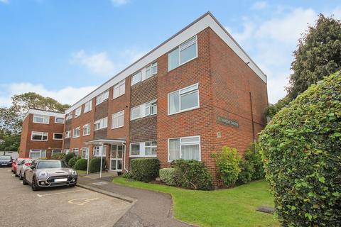 2 bedroom flat to rent, Church Road, Worthing, BN13 1ES