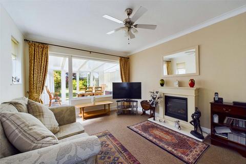 2 bedroom bungalow for sale, Braemar Avenue, Bournemouth, Dorset, BH6