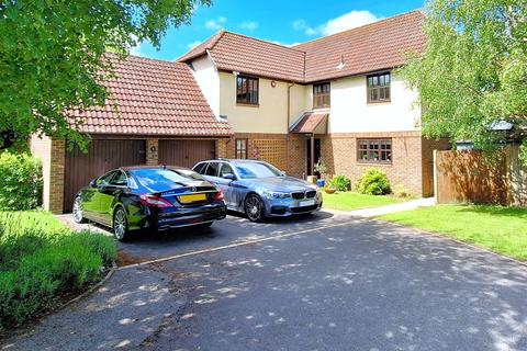 5 bedroom detached house for sale, West End, Southampton