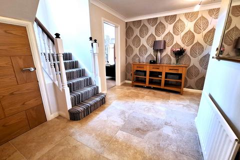 5 bedroom detached house for sale, West End, Southampton