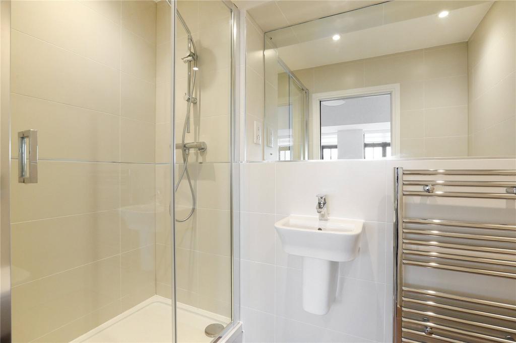 En Suite Shower Room