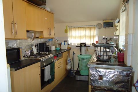 9 Cross Flatts Row, Beeston, Leeds, LS11 7JR