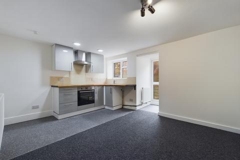1 bedroom apartment to rent, London Road , Dover