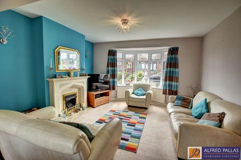 3 bedroom semi-detached house for sale, 10 Seaburn Hill, Seaburn