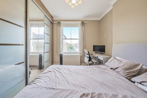 1 bedroom apartment to rent, Alfriston Road London SW11