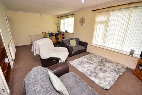 2 bedroom flat for sale, Warwick Road, Solihull B91