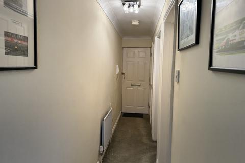1 bedroom ground floor flat for sale, Macaulay Road, Broadstone