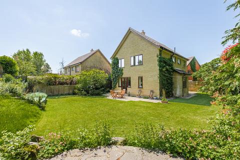 4 bedroom detached house for sale, Trowse