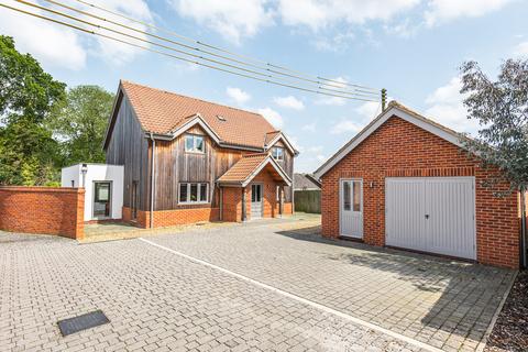 4 bedroom detached house for sale, Taverham